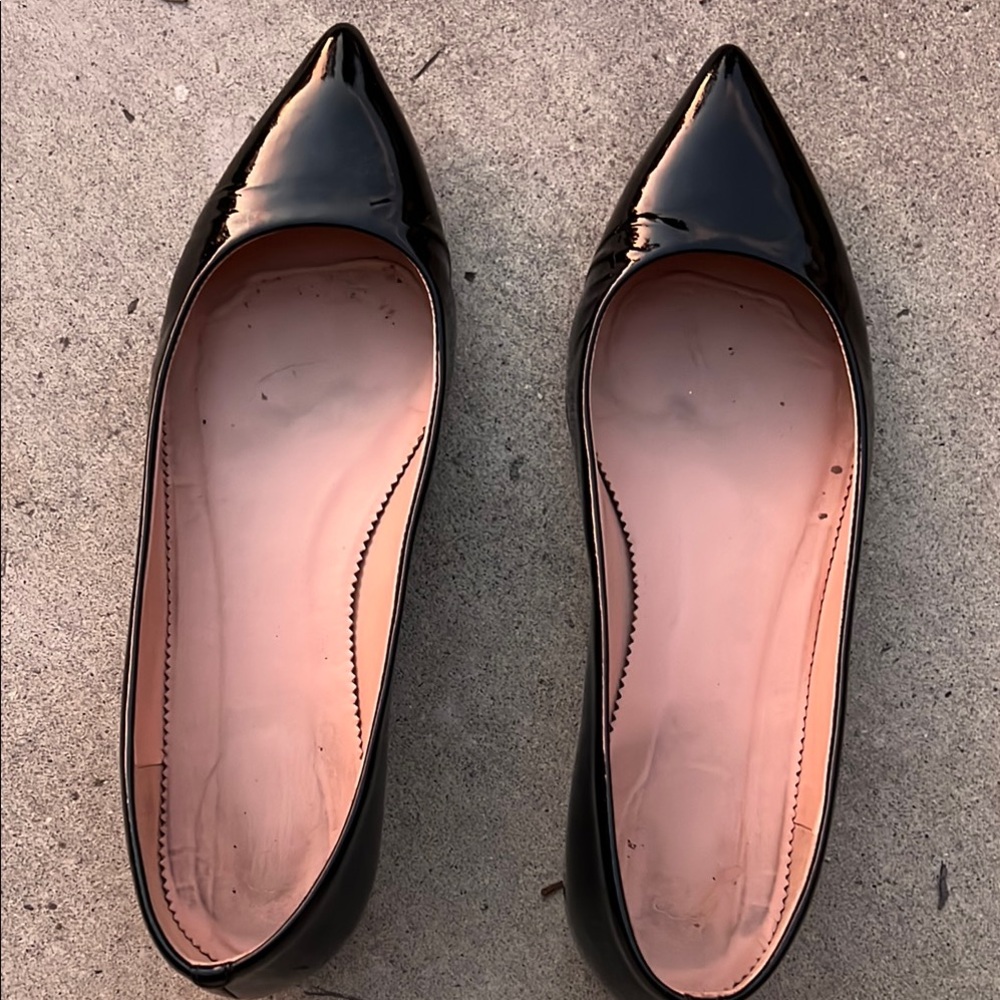 Elegant Black Patent Leather Women's Flats